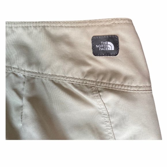 The North Face Capris Crop Pants Women’s Size 8 Lightweight Cargo *EUC - Picture 6 of 8